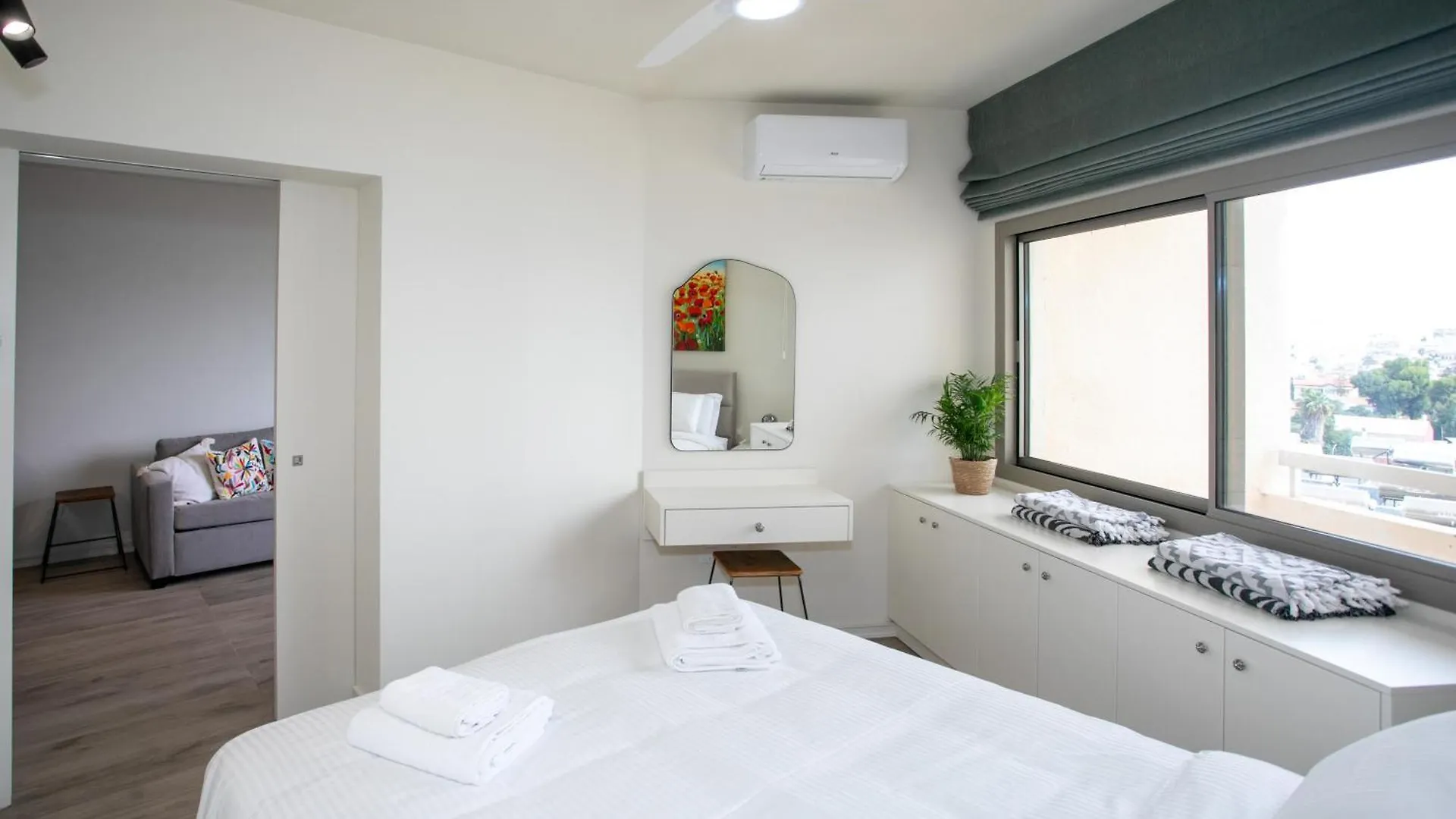 Appartement Palmove Luxurious Beachfront Apt Larnaca